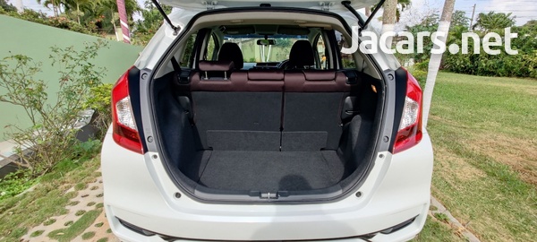 Honda Fit 1,3L 2020-6