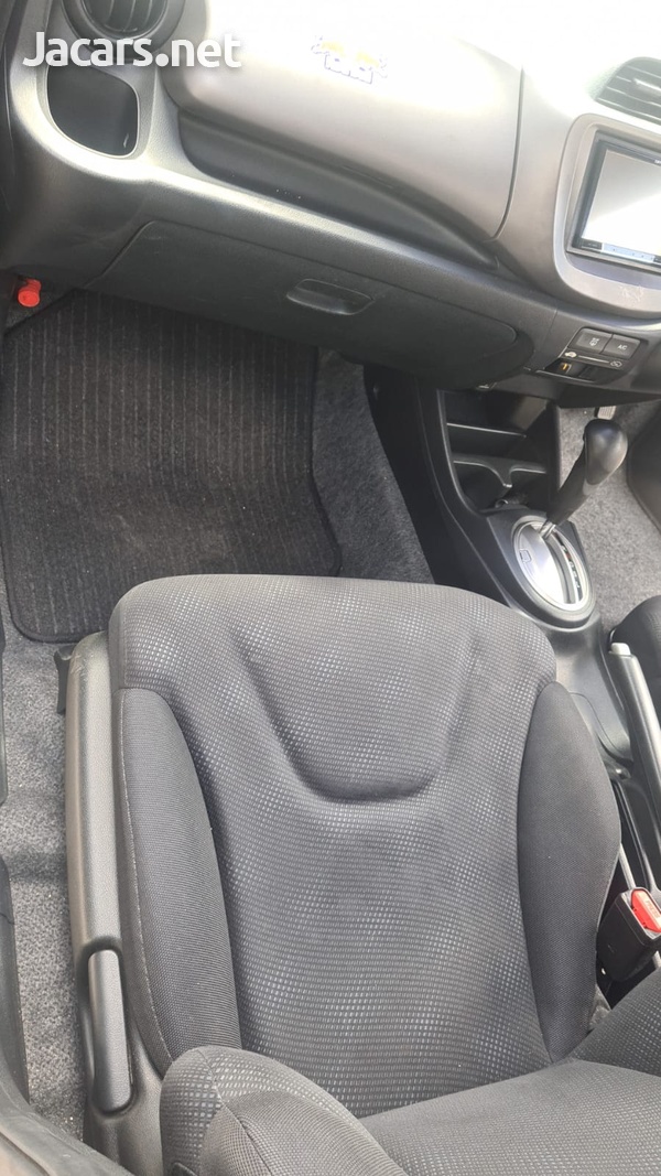 Honda Fit 1,5L 2013-10