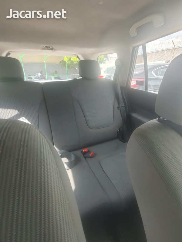 Nissan Wingroad 1,5L 2012-3
