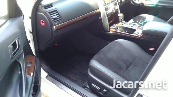 Toyota Mark X 2,5L 2016-5
