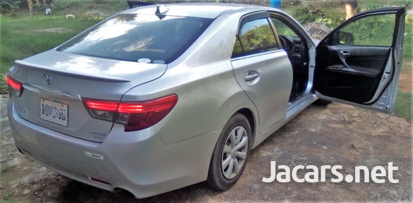 Toyota Mark X 2,5L 2013-2