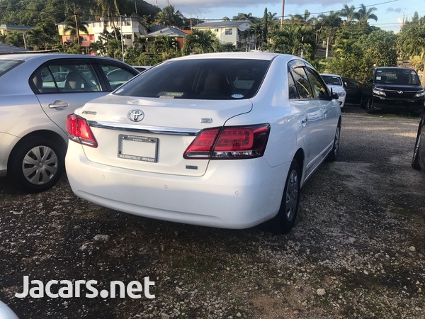 Toyota Premio 1,8L 2017-4