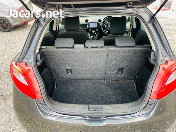 Mazda Demio 1,2L 2014-7