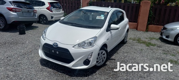 Toyota Aqua 1,5L 2017-1