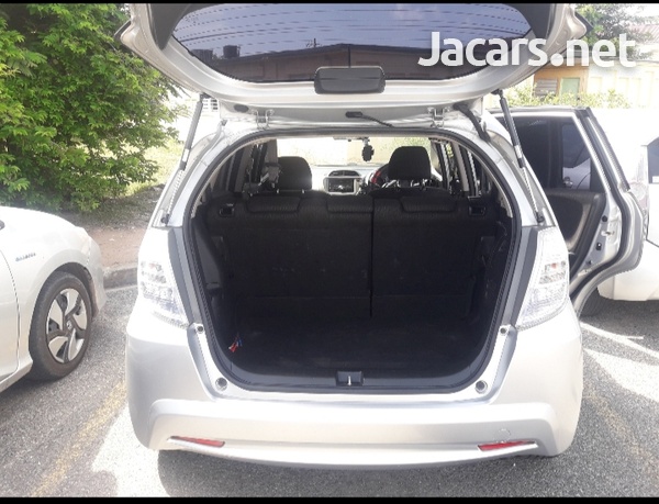 Honda Fit 1,3L 2012-3