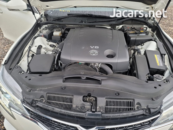 Toyota Mark X 2,5L 2016-9