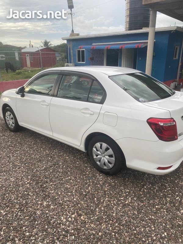 Toyota Axio 1,5L 2017-7