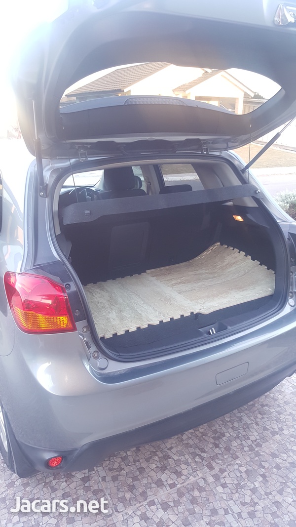 Mitsubishi ASX 2,0L 2014-7