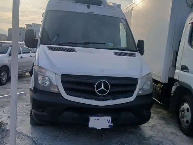 2014 Mercedes Benz Sprinter, Kingston