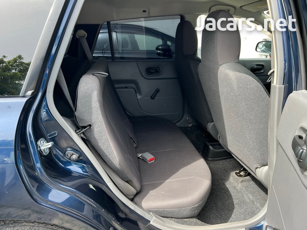 Nissan AD Wagon 1,5L 2017-9