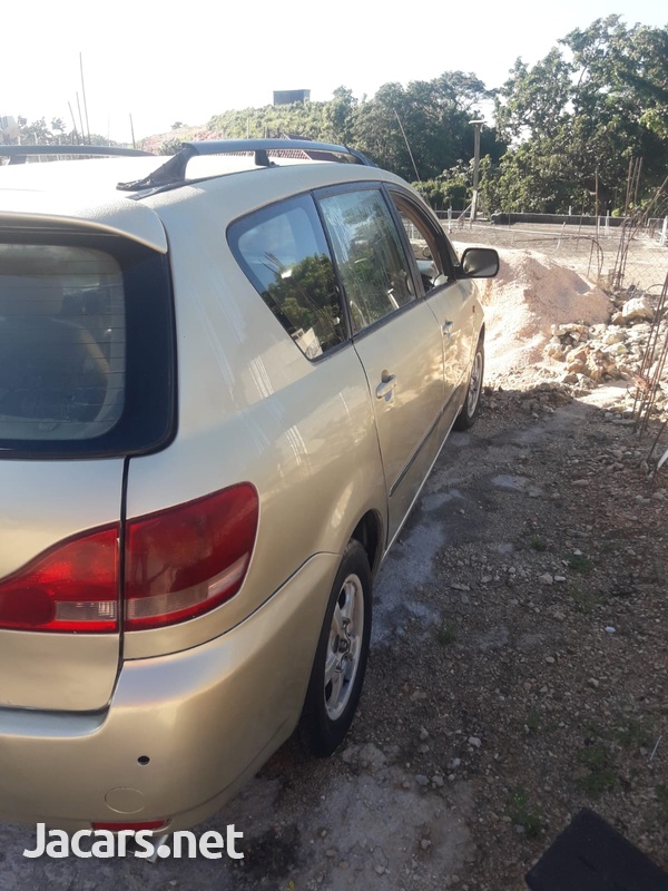 Toyota Picnic 1,8L 2002-9