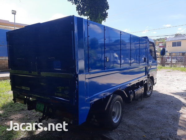 2015 Mitsubishi Fuso Canter-8