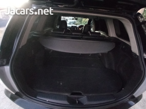 Toyota Fielder 2,0L 2010-1
