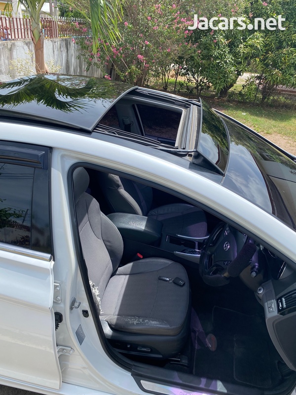 Hyundai Sonata 2,0L 2012-9