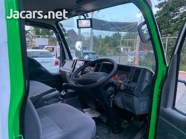 2016 Isuzu Elf truck-6