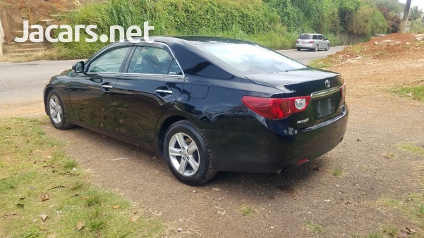 Toyota Mark X 2,5L 2011-8