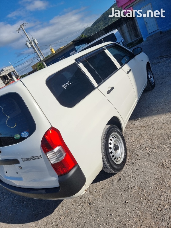 Toyota Probox 1,5L 2017-6
