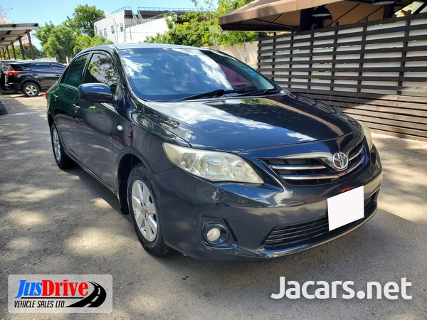Toyota Corolla 1,5L 2013-1
