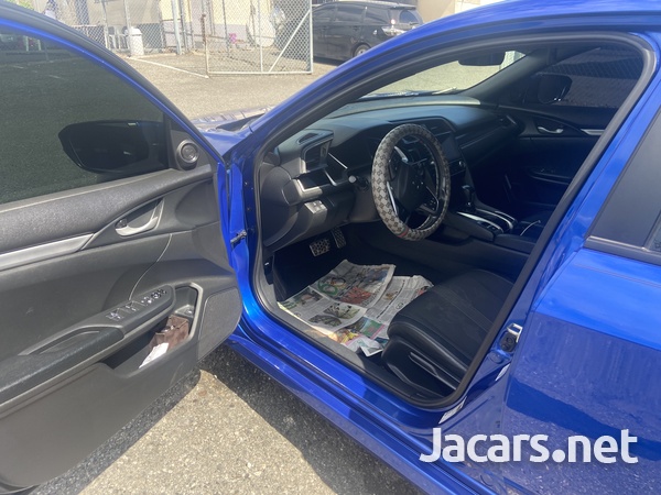 Honda Civic 2,0L 2018-5