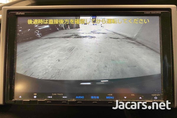 Honda Stepwgn Spada 2,0L 2013-13