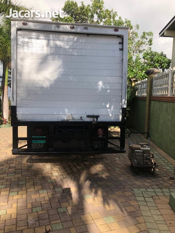 2007 International Truck Dt466-2