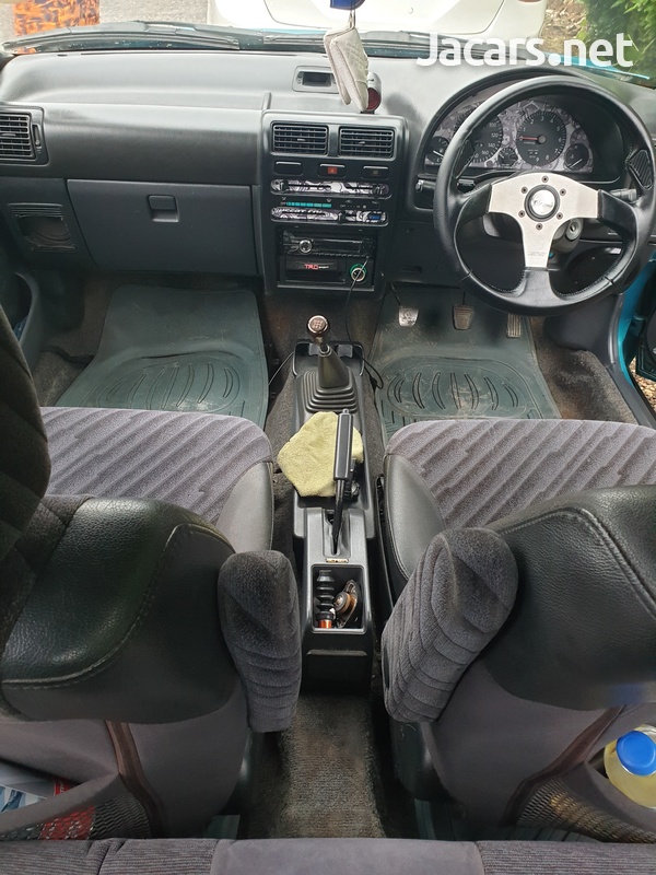 Toyota Starlet 1,6L 1994-6