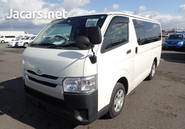 Toyota Hiace 2,0L 2014-1