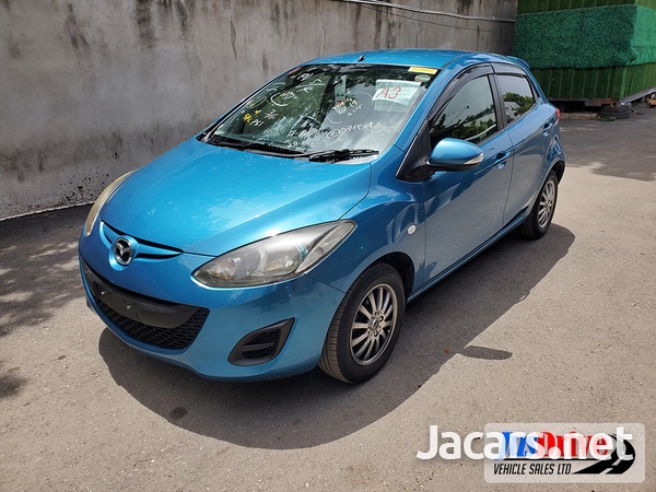Mazda Demio 1,3L 2013-3