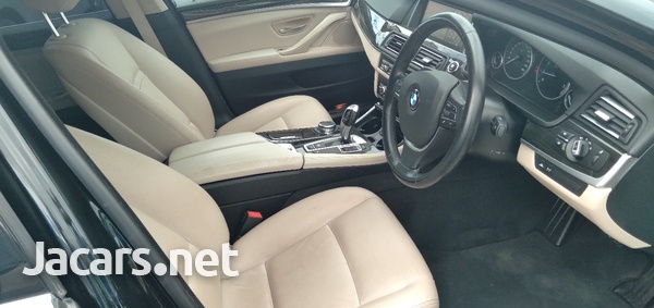 BMW 5-Series 2,3L 2016-10