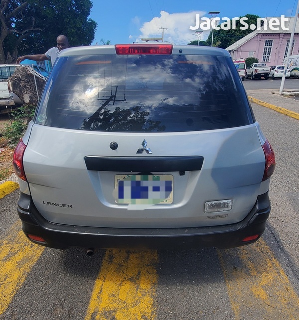 Mitsubishi Lancer 1,2L 2012-3
