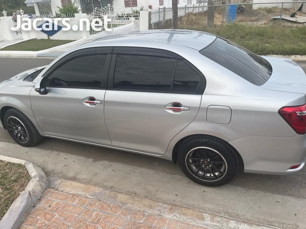 Toyota Axio 1,5L 2016-6