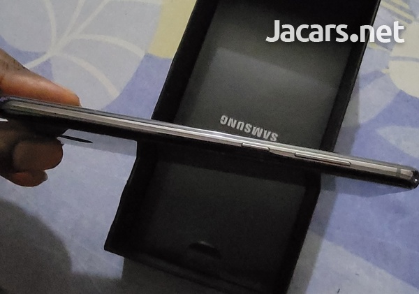 Samsung S10+-4