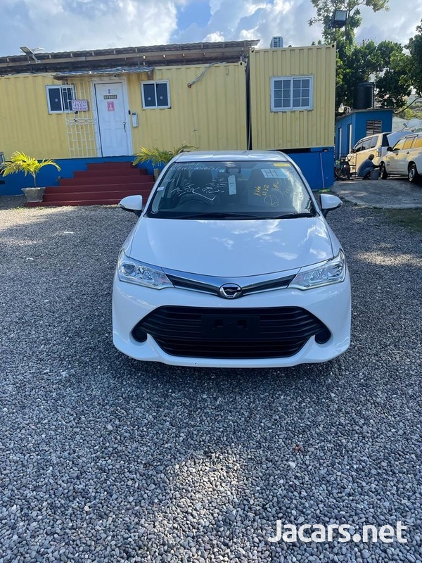 Toyota Axio 1,5L 2017-1