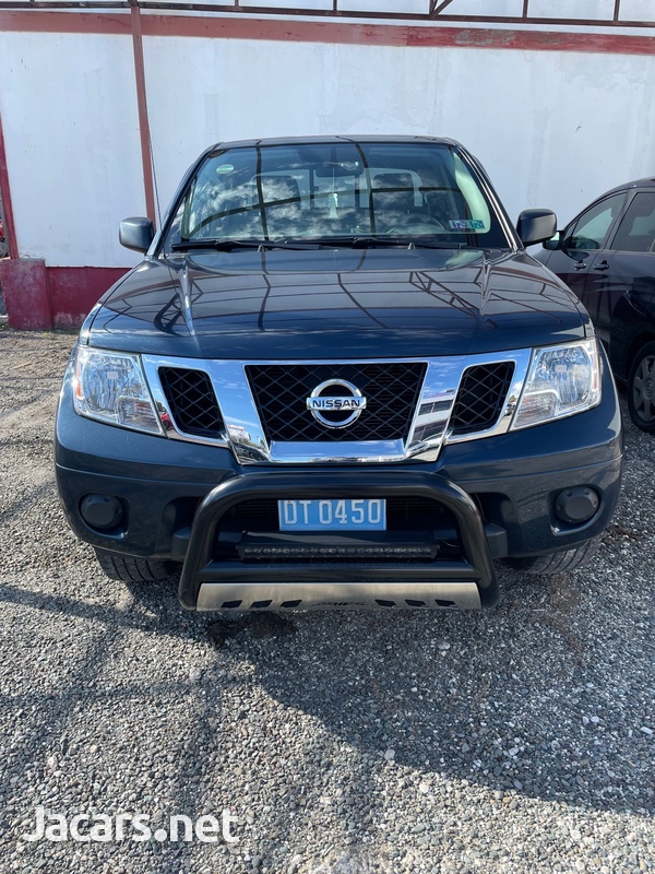 Nissan Frontier 4,0L 2019-1