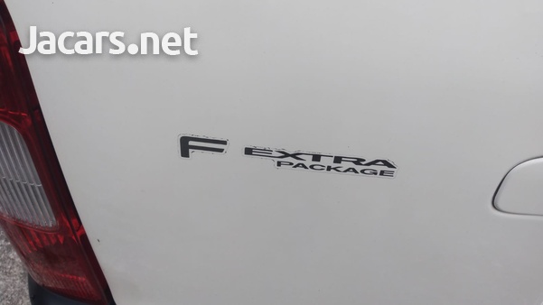 Toyota Probox 1,5L 2013-12