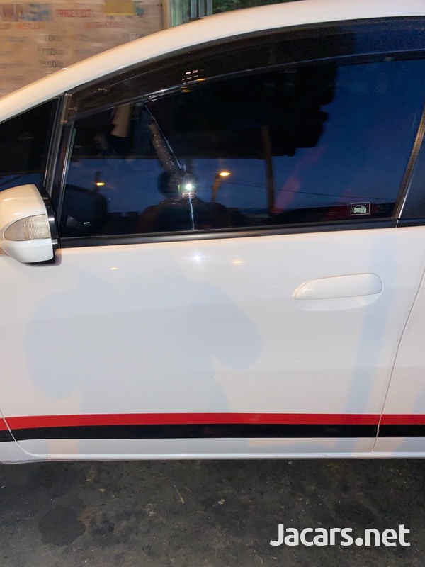 Honda Fit 1,5L 2013-10
