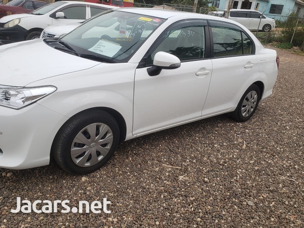 Toyota Axio 1,5L 2017-4