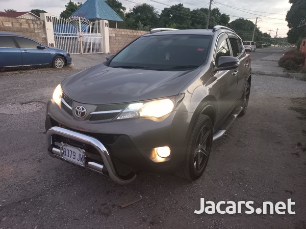 Toyota RAV4 2,0L 2013