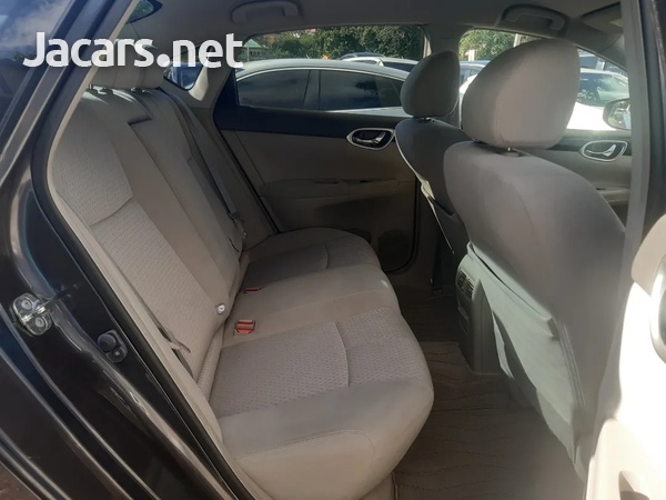 Nissan Sylphy 1,8L 2013-7