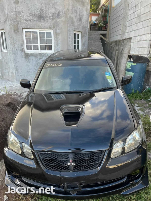 Mitsubishi Outlander or Airtrek 2,0L 2004-6
