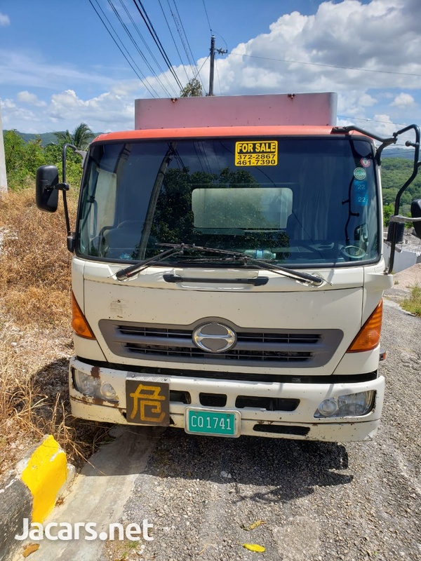 2007 Hino Ranger Sleeper Cab-1