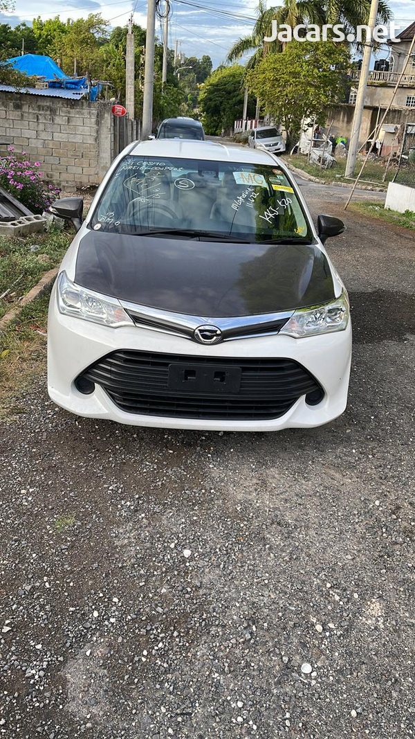 Toyota Axio 1,5L 2017-1