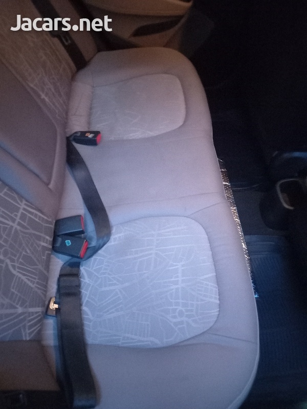 Hyundai i10 1,2L 2018-7