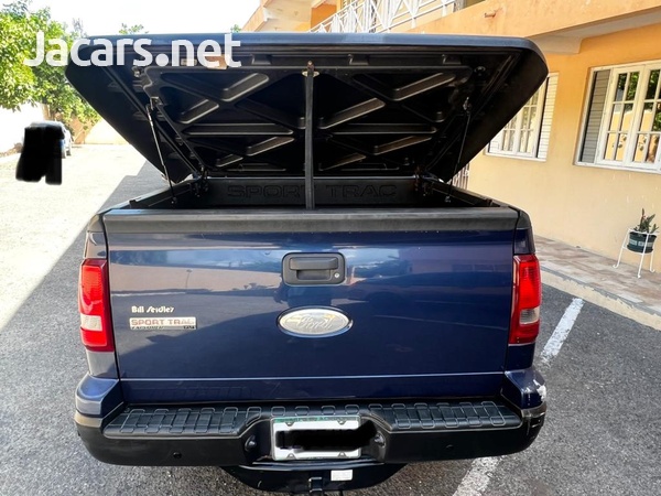 Ford Explorer 3,0L 2008-4