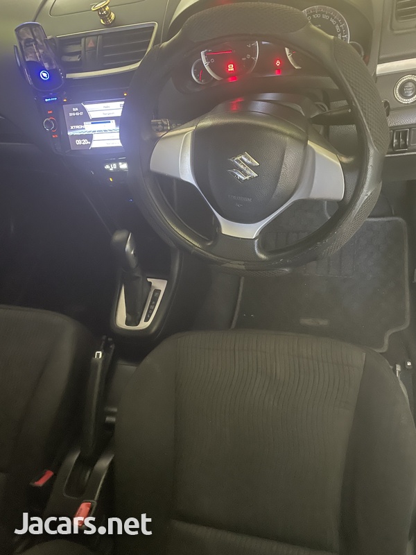 Suzuki Swift 1,4L 2012-8
