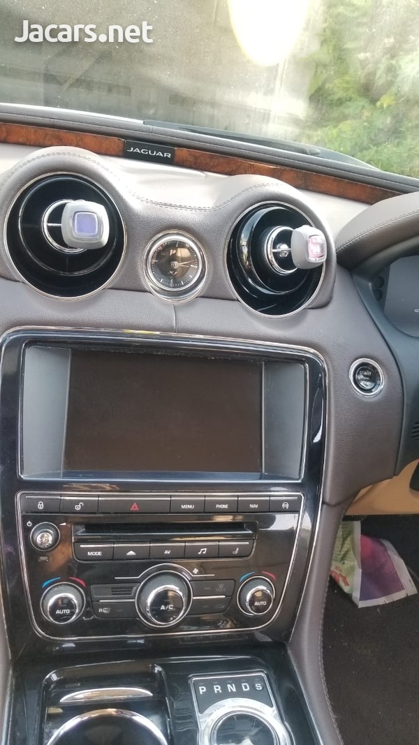 Jaguar X-Type 3,0L 2014-13