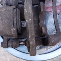 2001 Toyota RAV4 front Caliper 2001 Toyota RAV4 front Caliper