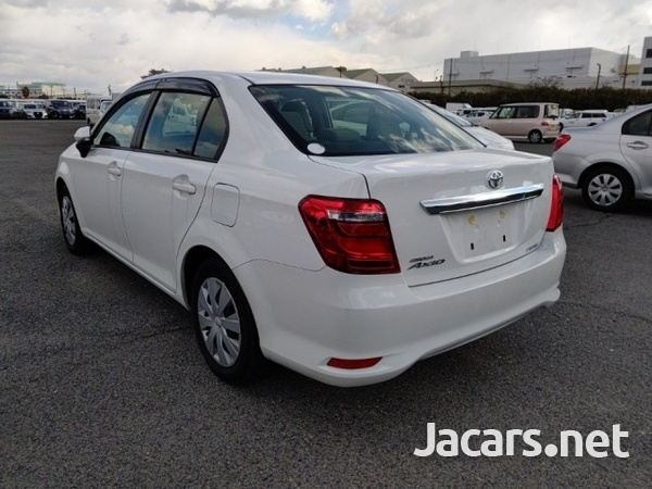 Toyota Axio 1,5L 2017-4