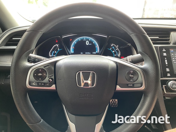 Honda Civic 2,0L 2018-7