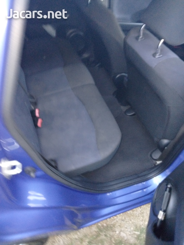 Honda Fit 1,3L 2011-9